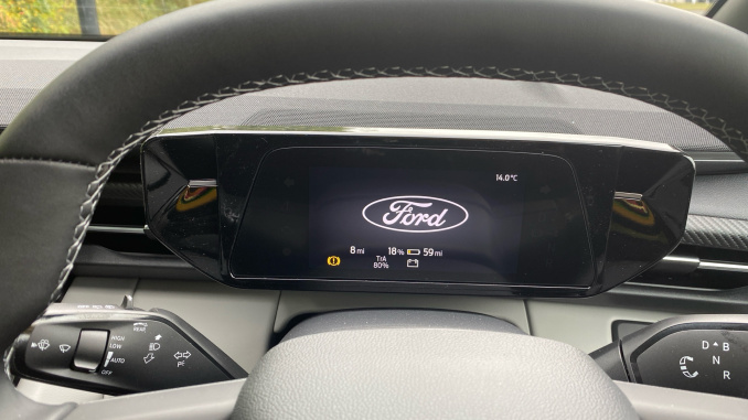 Ford Explorer 210kW Premium 79kWh 5dr Auto Electric Estate - Image 18